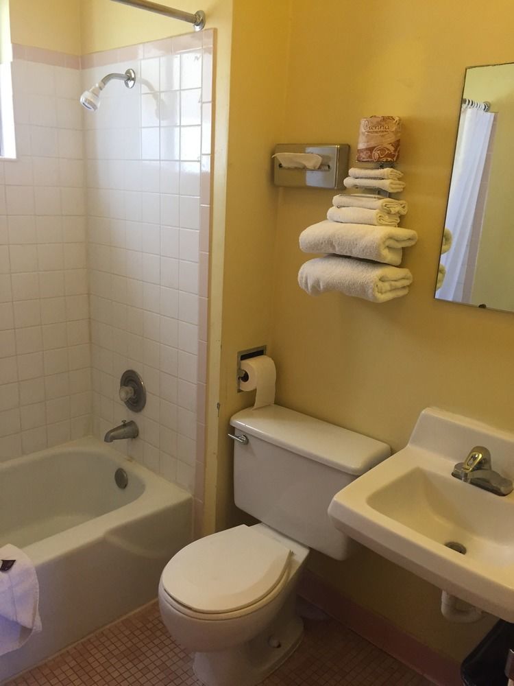 Regency Inn 윈네무카 외부 사진
