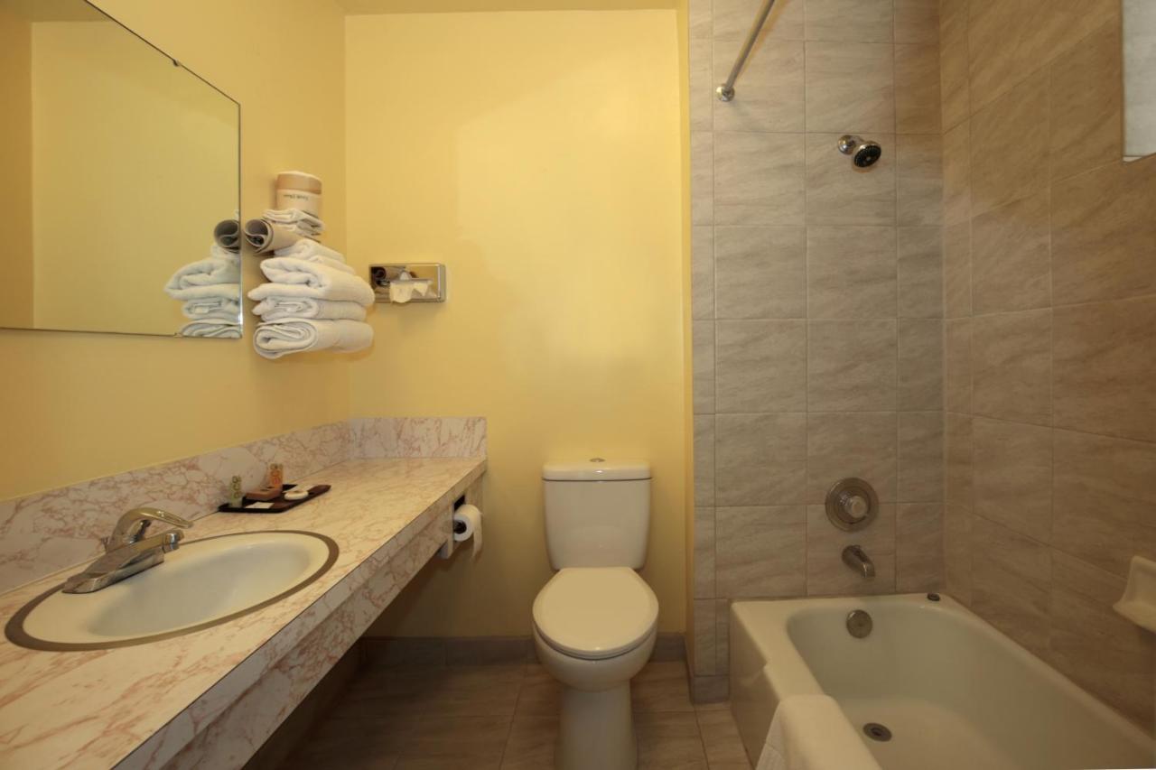 Regency Inn 윈네무카 외부 사진